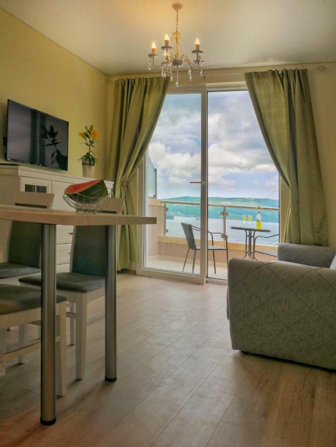 Villa Travertino Тиват Екстер'єр фото