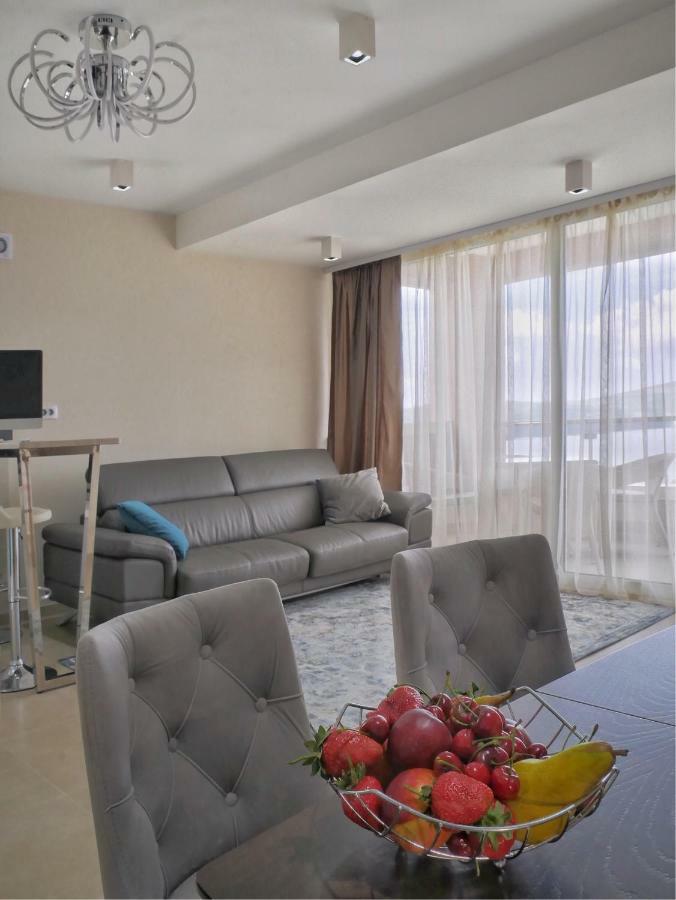 Villa Travertino Тиват Екстер'єр фото