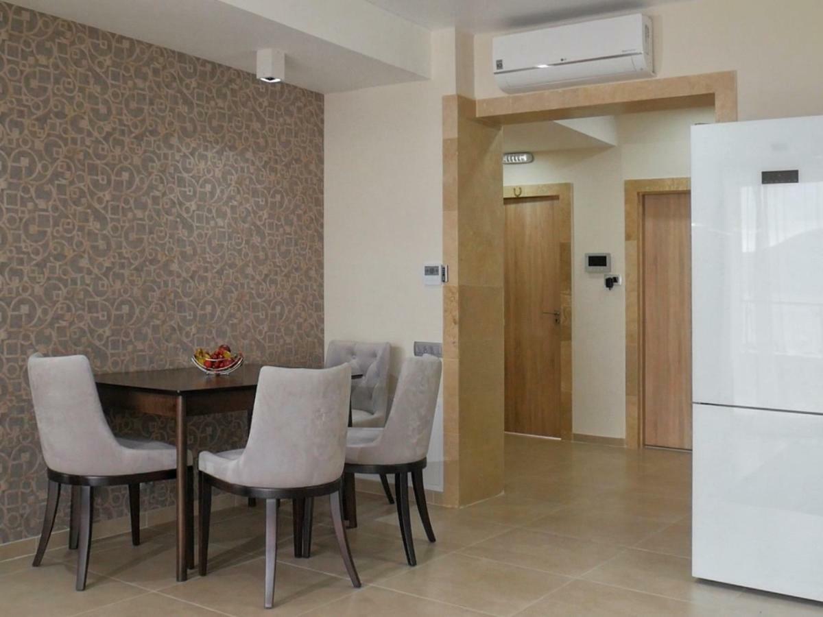 Villa Travertino Тиват Екстер'єр фото